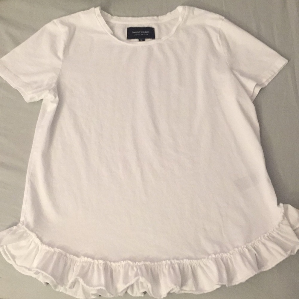 Limited edition banana republic ruffle t shirt